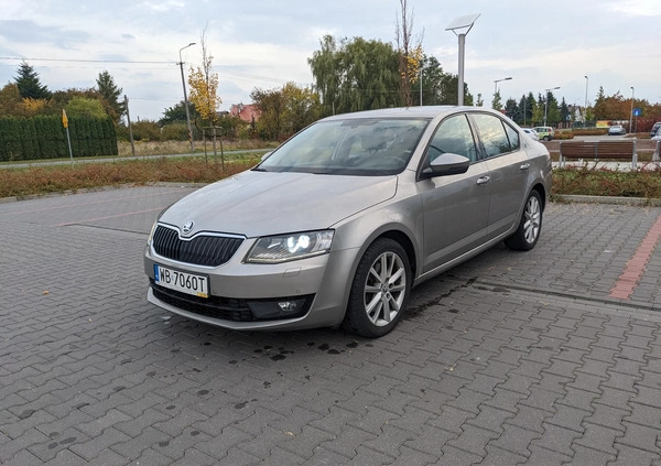 Skoda Octavia cena 40900 przebieg: 121444, rok produkcji 2013 z Warszawa małe 106